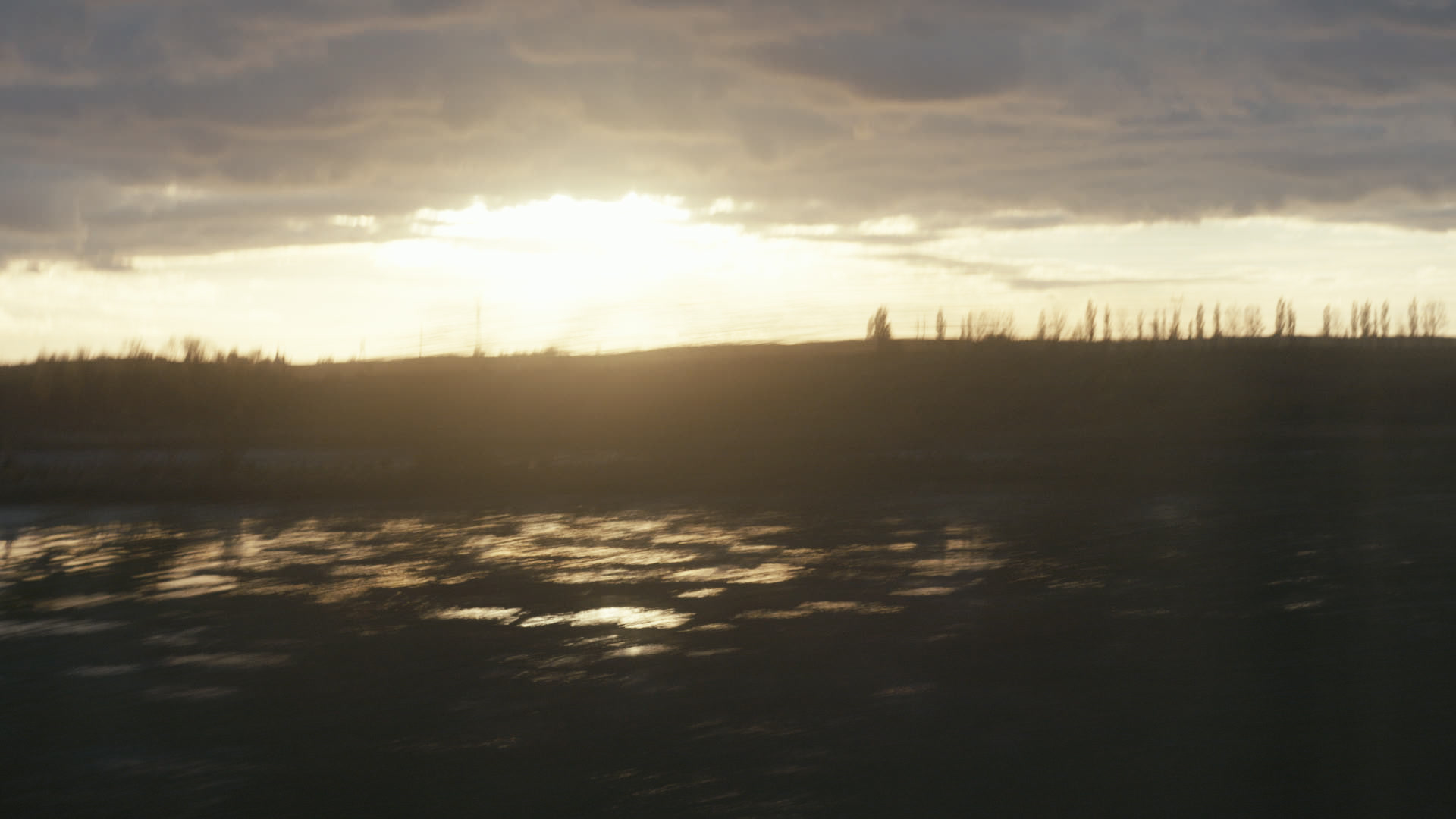 Keyframe: A003C009_220413M0