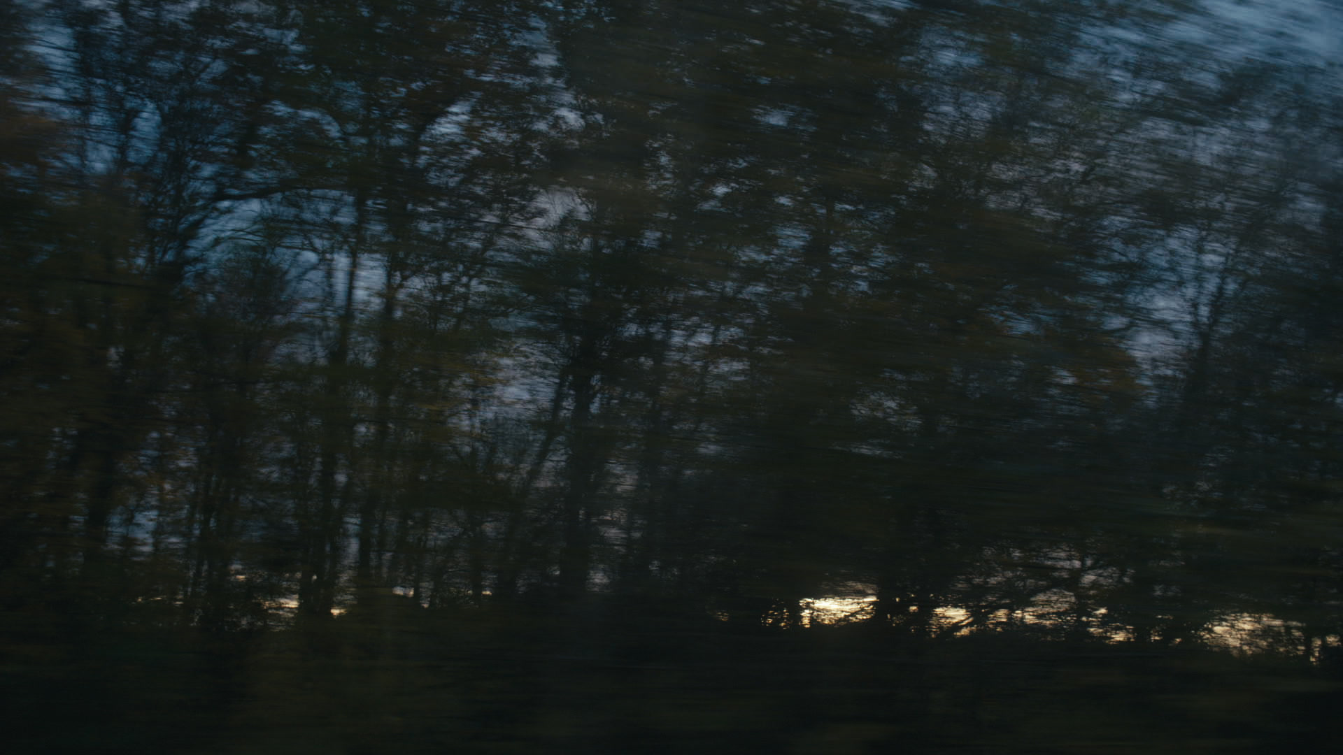 Keyframe: A003C011_220413R6