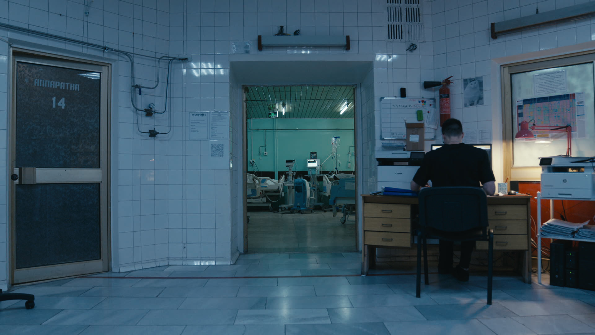 Keyframe: A003C011_2204146Q