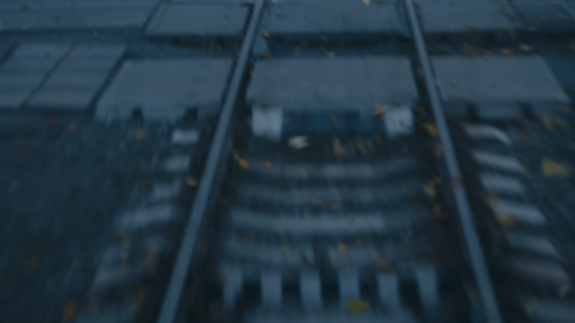 Keyframe: A003C020_220413WH