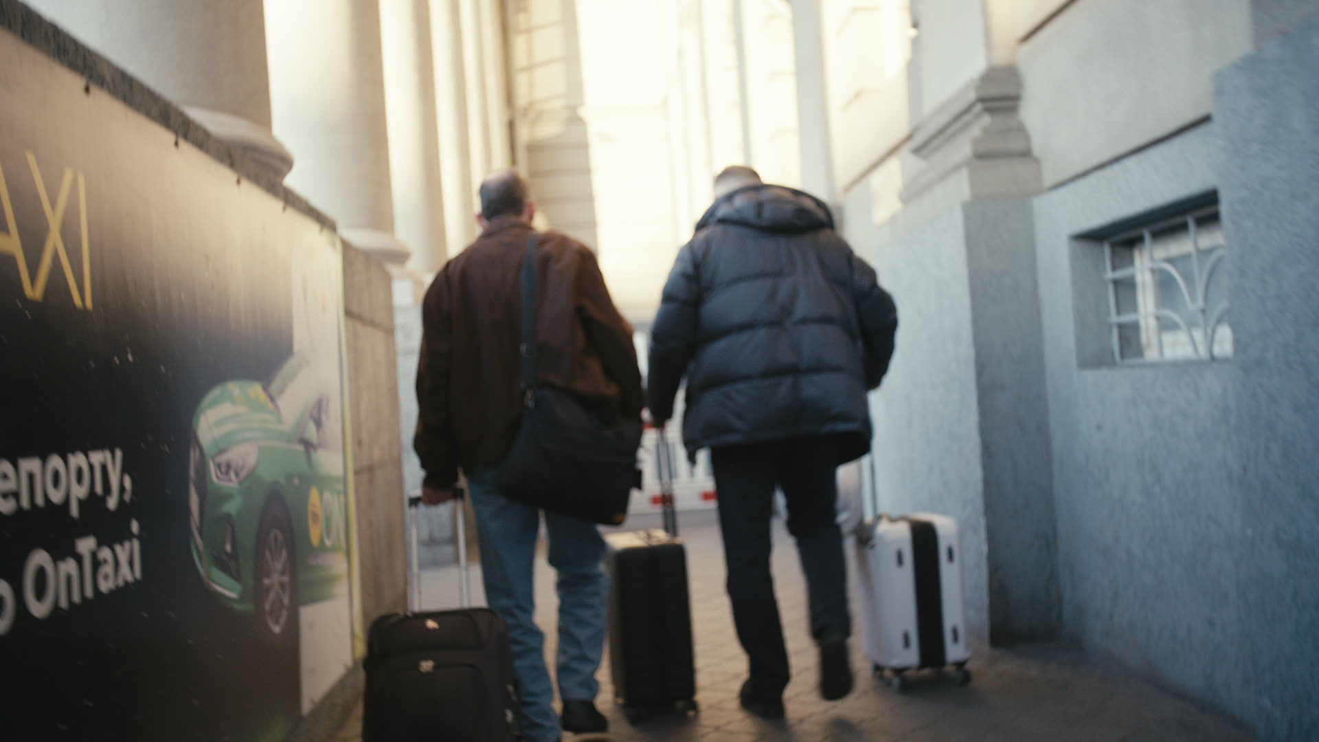 Keyframe: A004C004_22041342