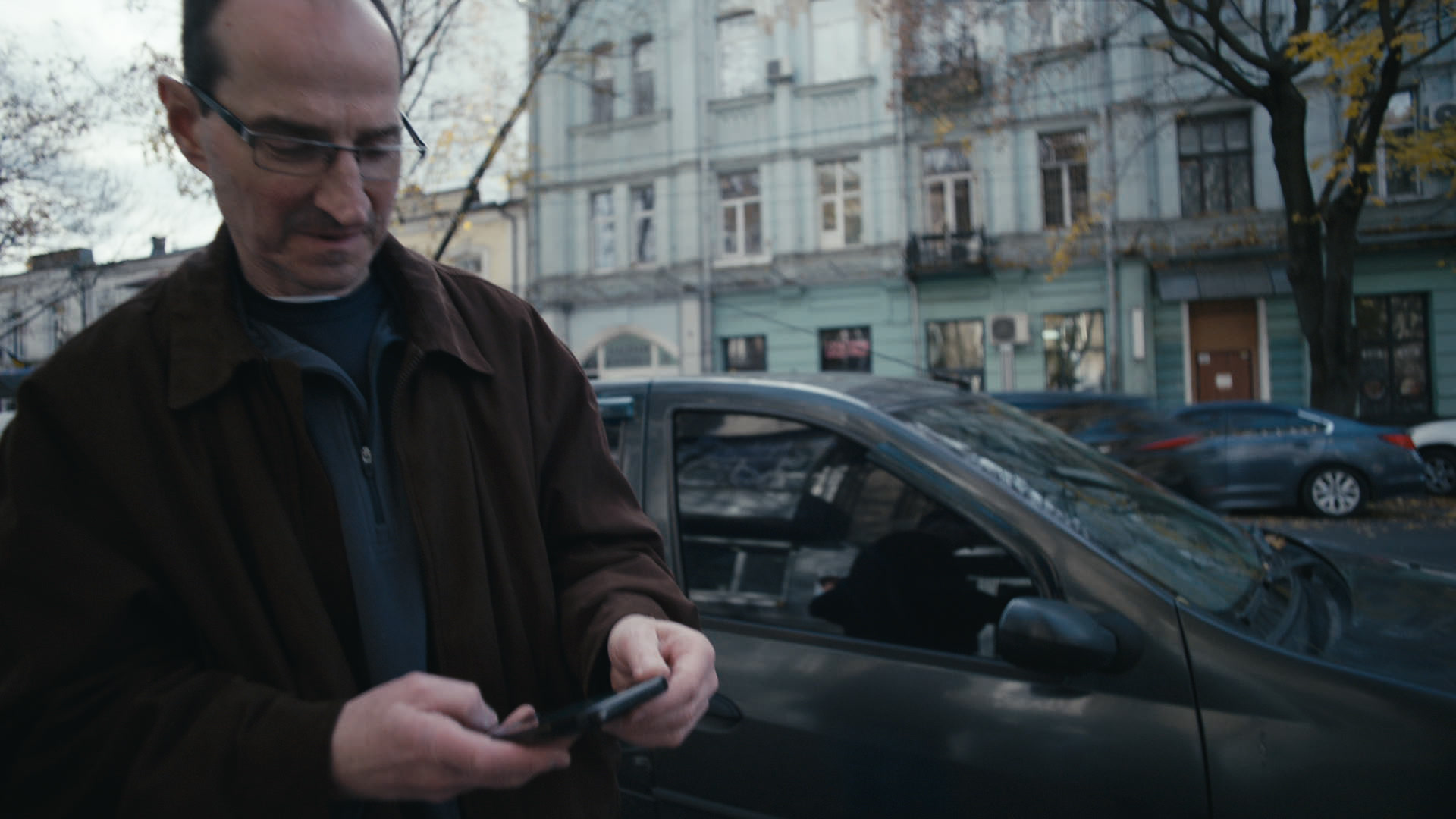 Keyframe: A005C005_220414IM