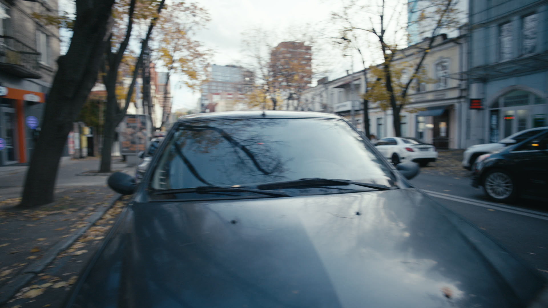 Keyframe: A005C006_220414D4