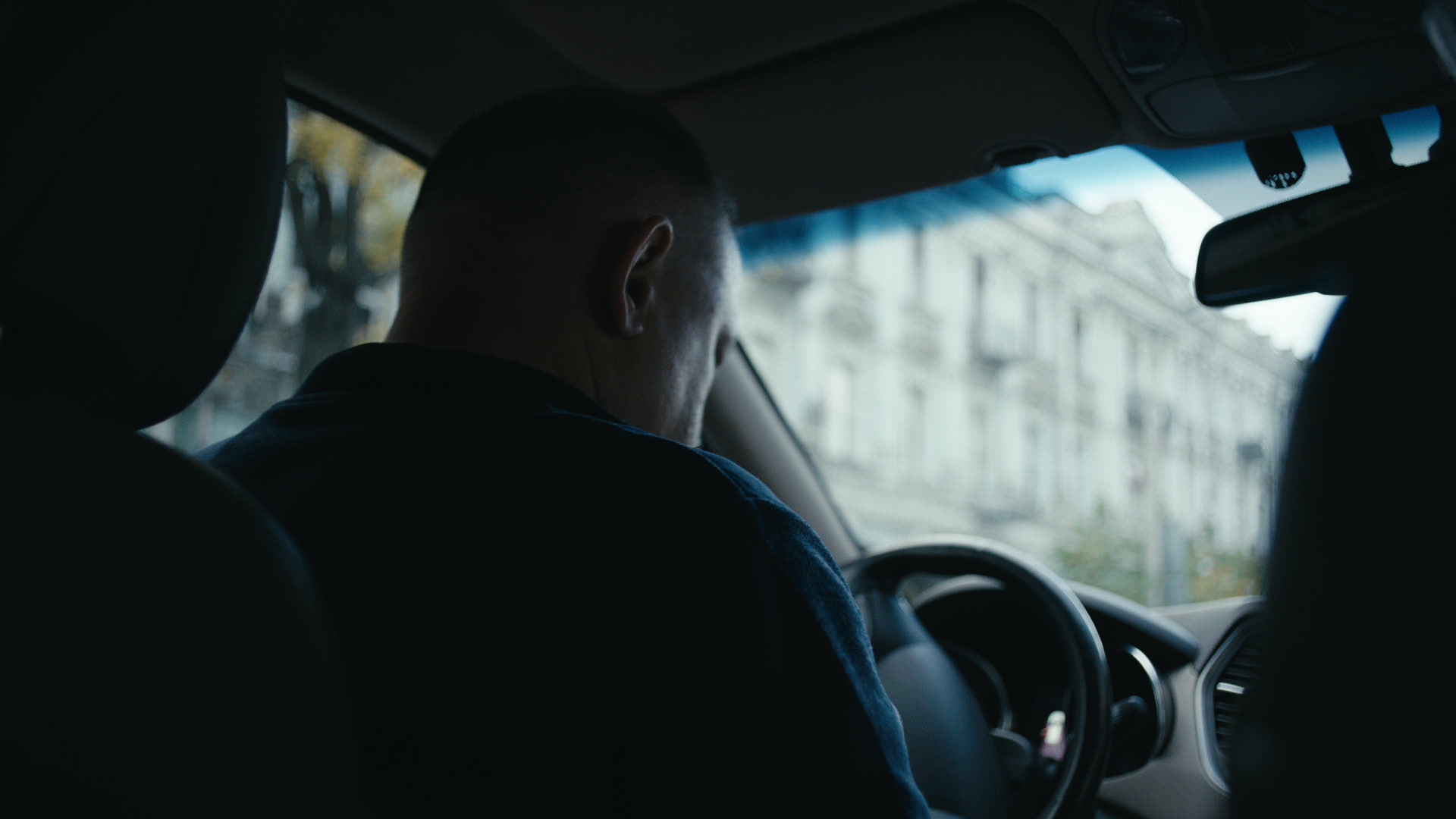 Keyframe: A005C012_220414KX