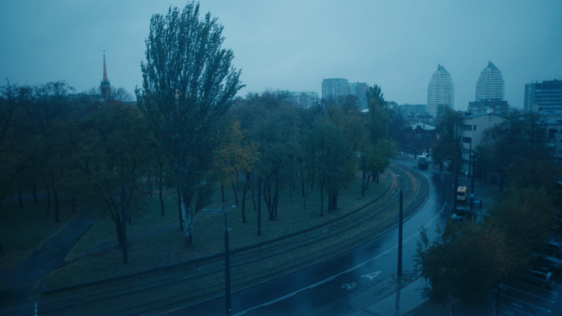 Keyframe: A007C003_220414GT