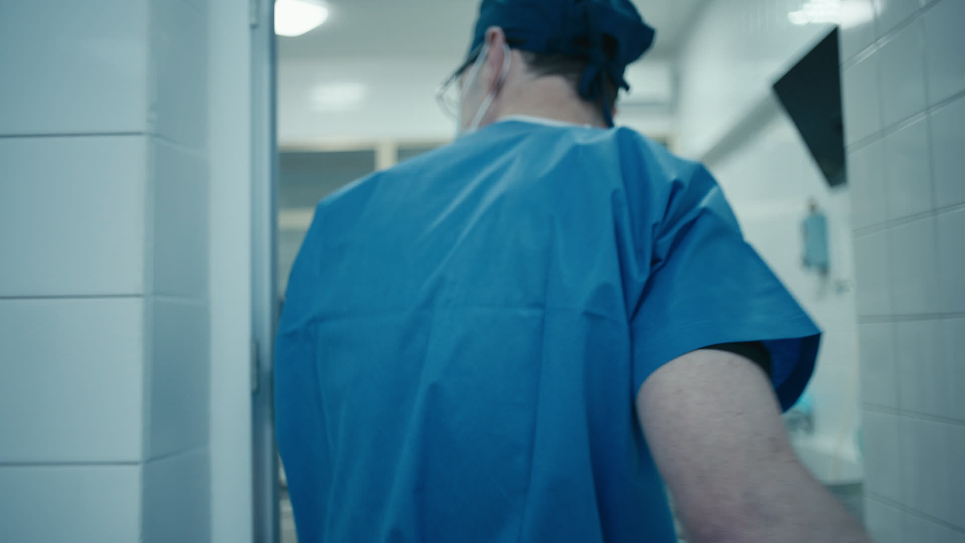 Keyframe: A009C009_220415VB