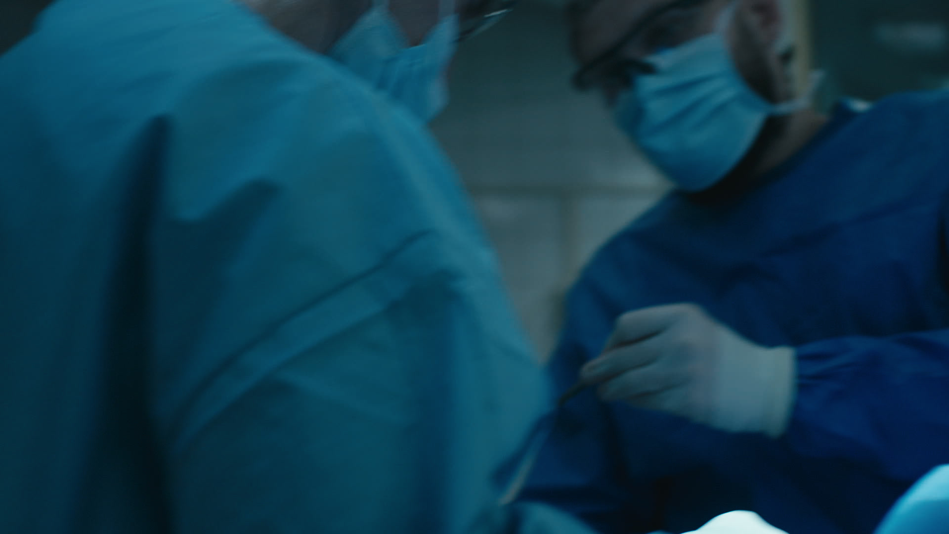 Keyframe: A011C010_220415JM