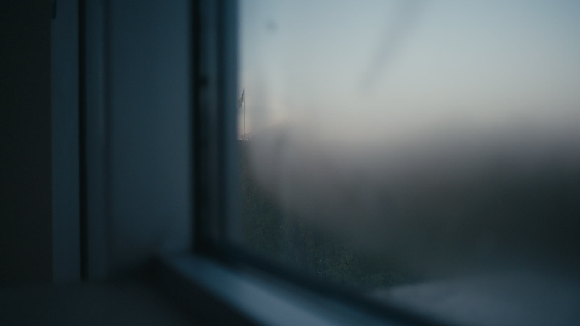 Keyframe: A013C003_220415PA