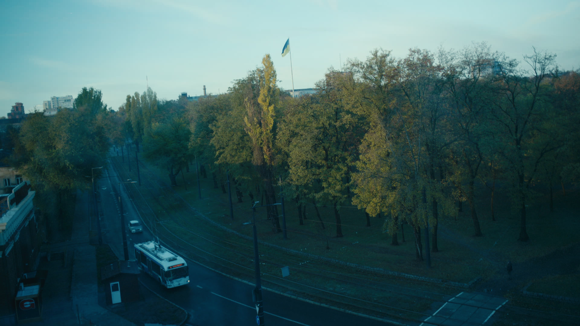 Keyframe: A013C007_2204155O