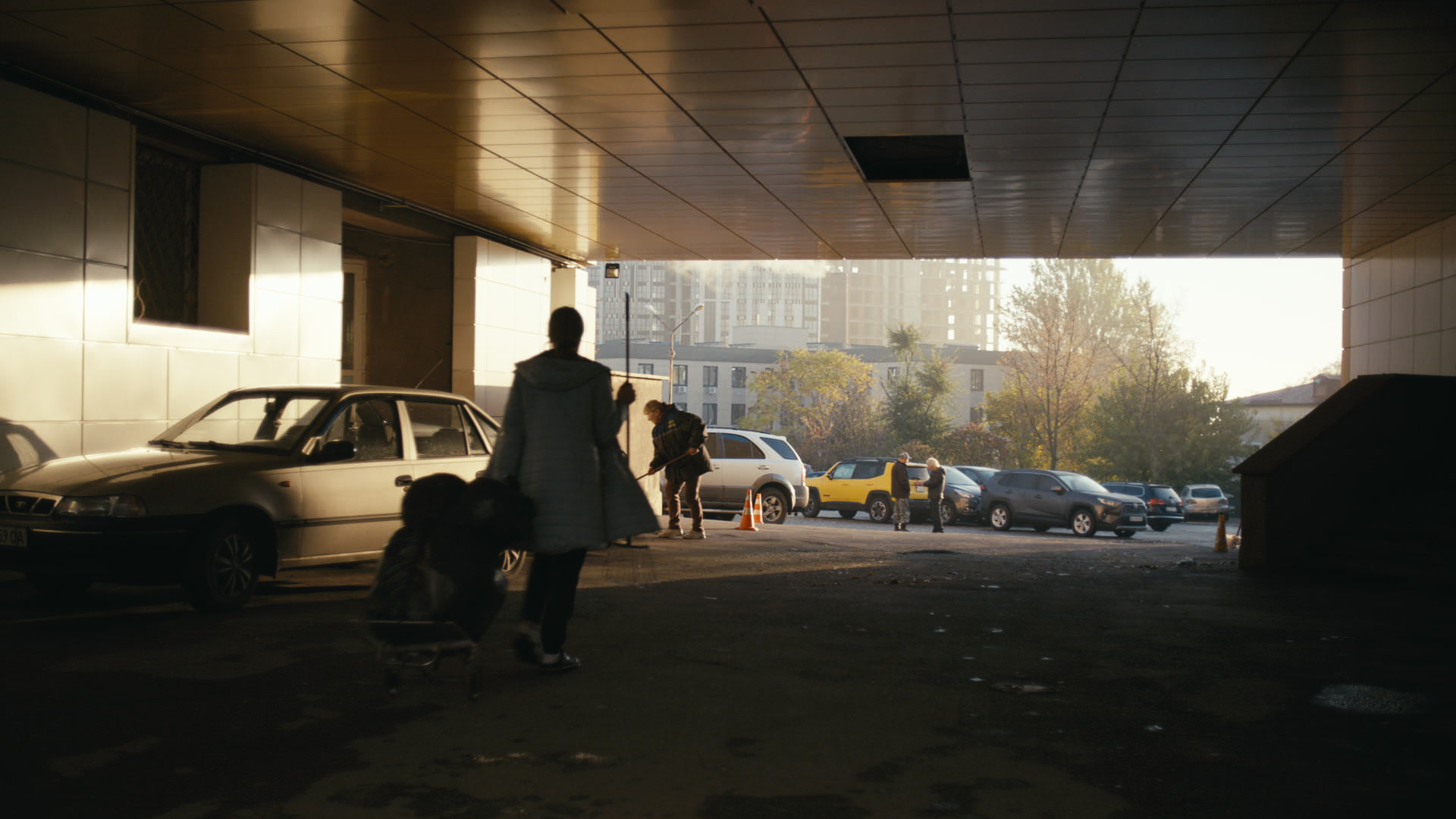 Keyframe: A013C020_220415EN