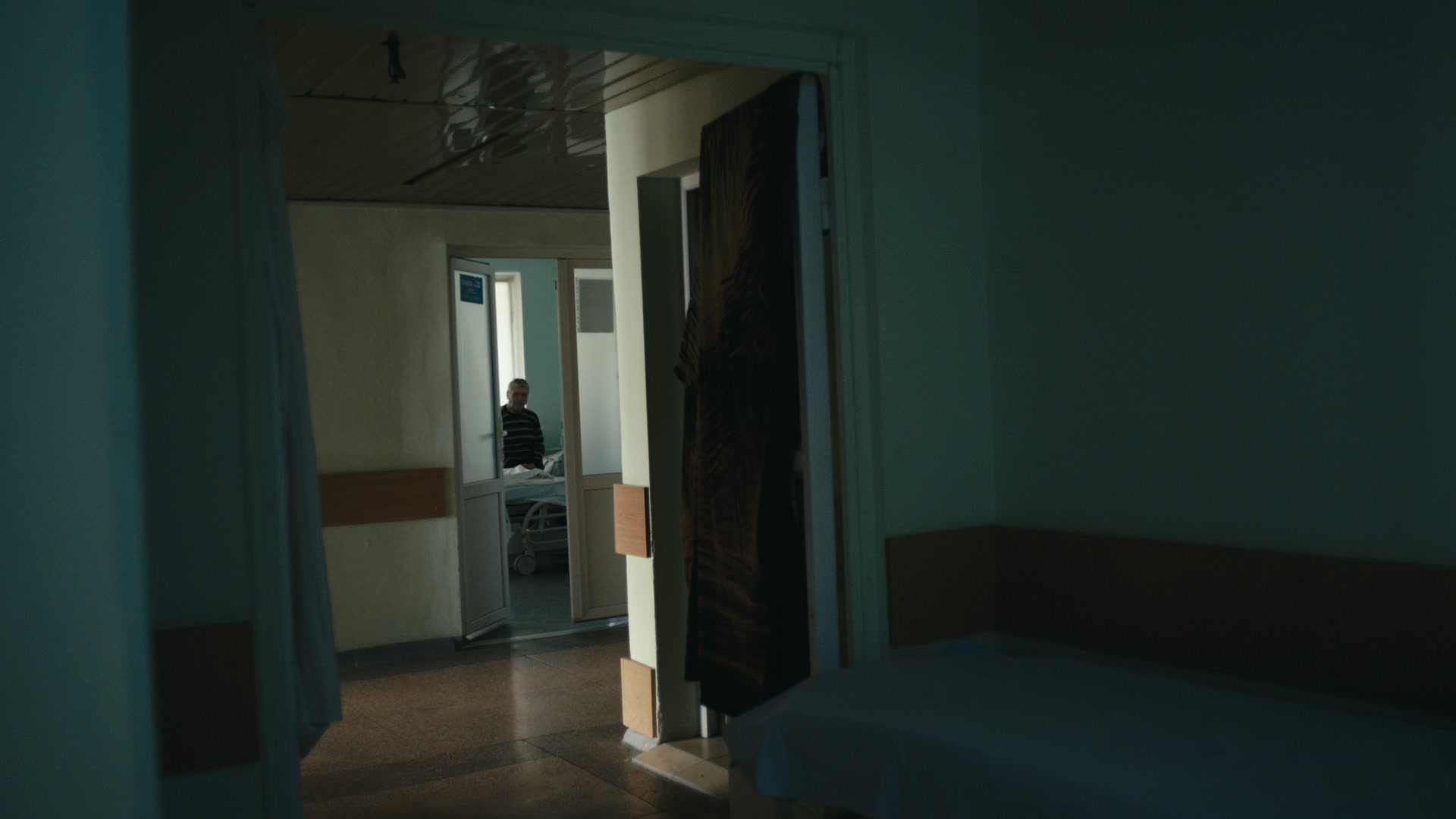 Keyframe: A013C030_22041568