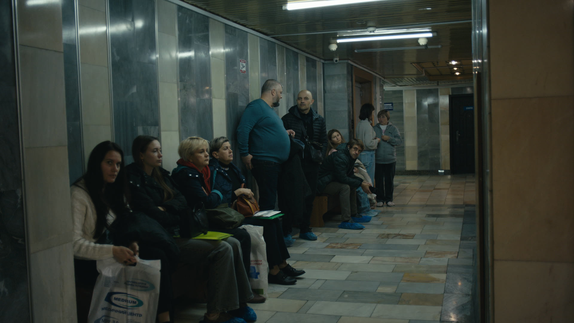 Keyframe: A014C005_220416NX