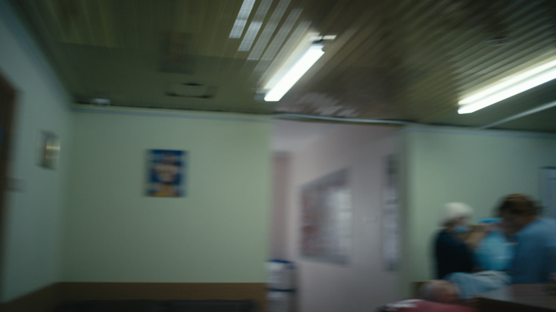 Keyframe: A020C004_2204171W