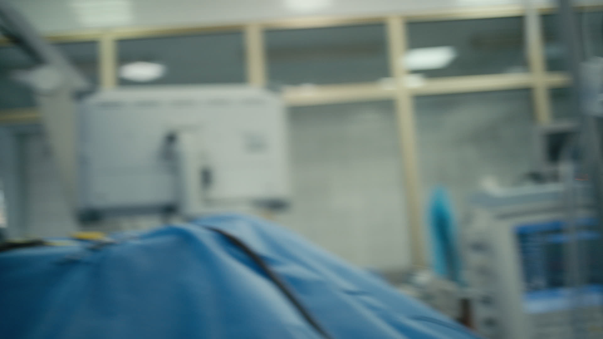 Keyframe: A021C003_220417DI