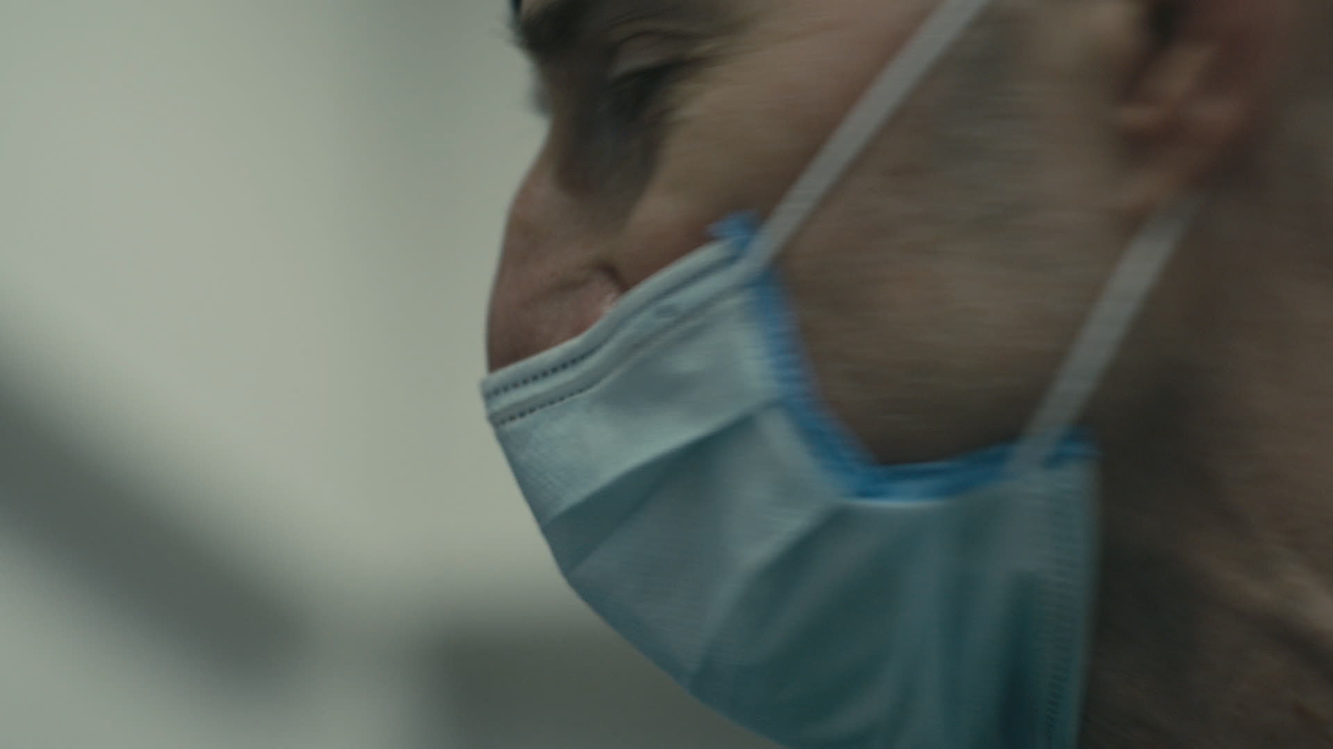 Keyframe: A021C012_22041765