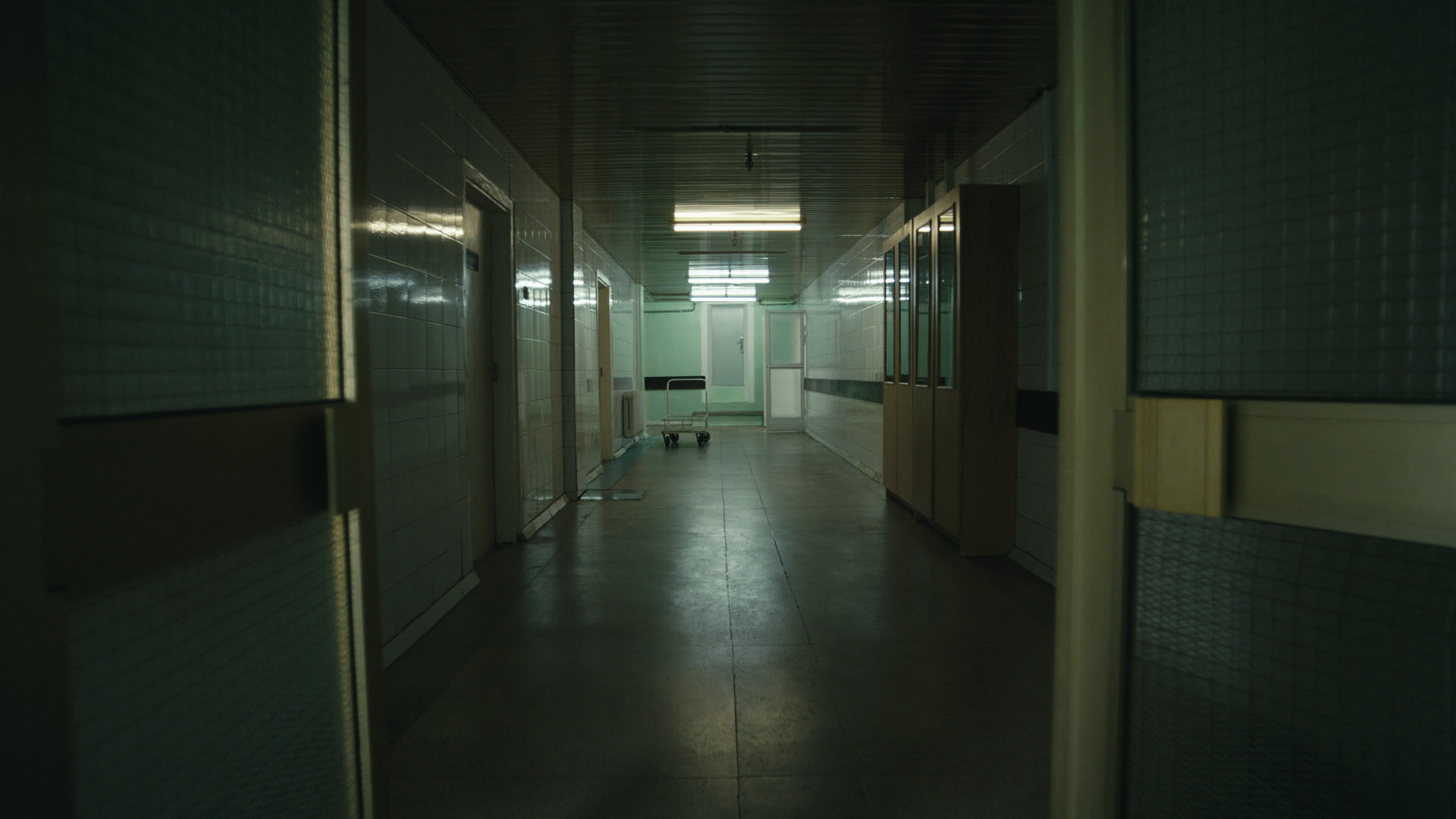 Keyframe: A021C020_22041754