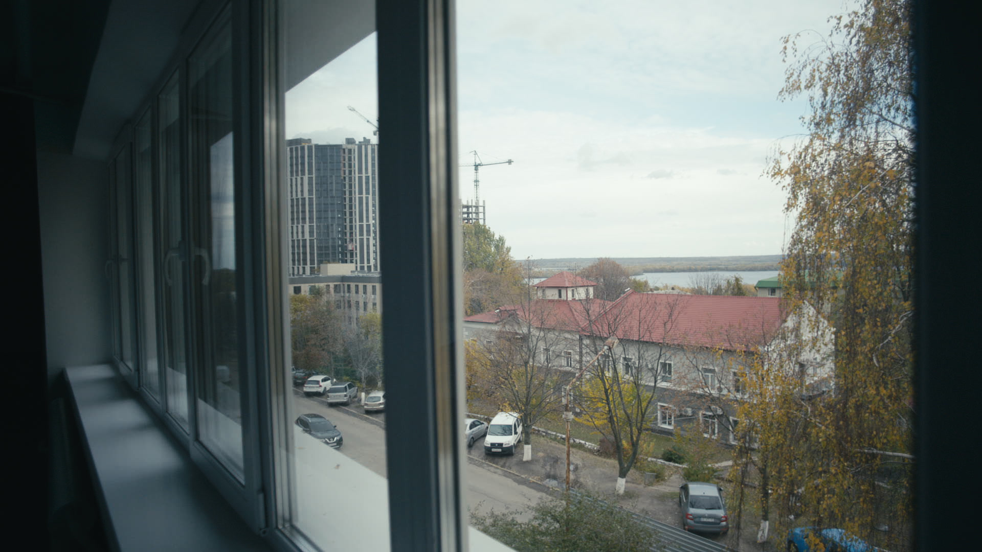 Keyframe: A021C023_22041795