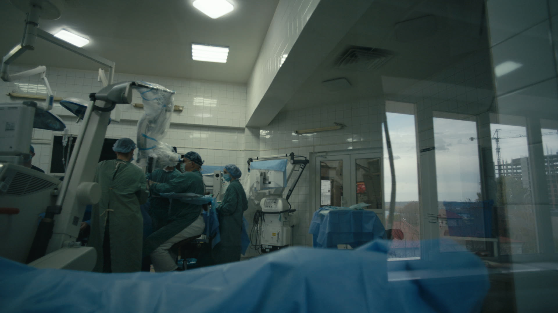 Keyframe: A021C024_2204178K