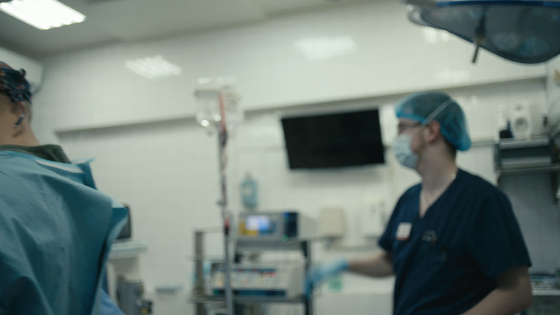 Keyframe: A022C005_2204174Z