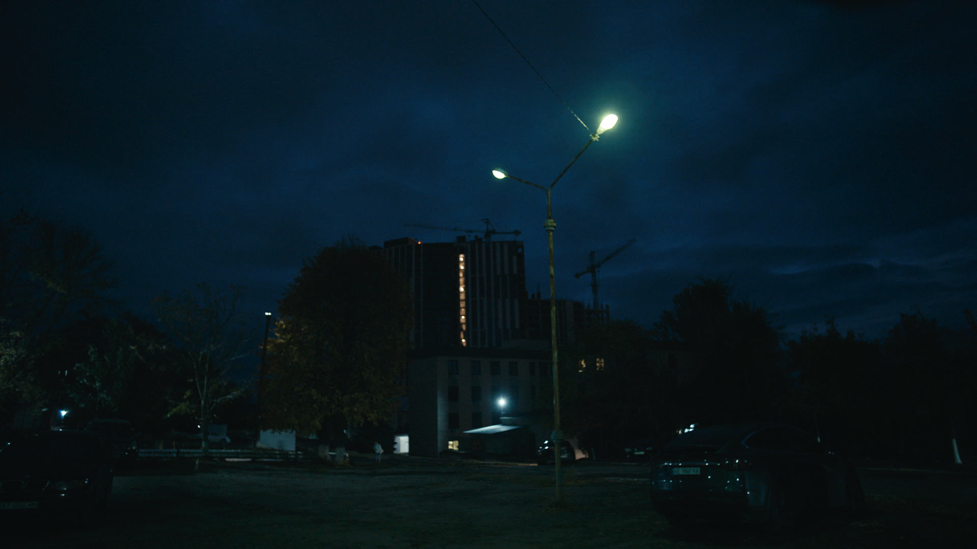 Keyframe: A022C033_220417SZ