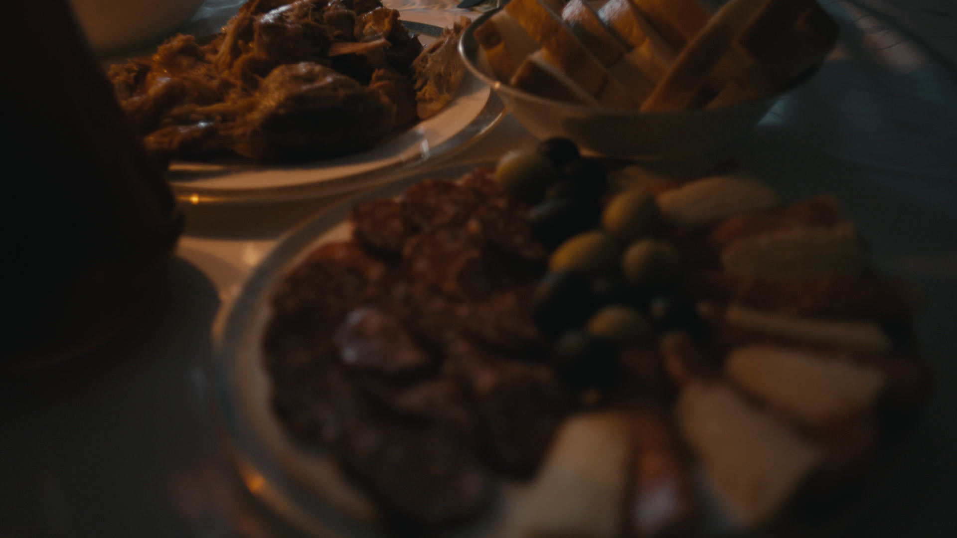 Keyframe: A023C030_220417YS