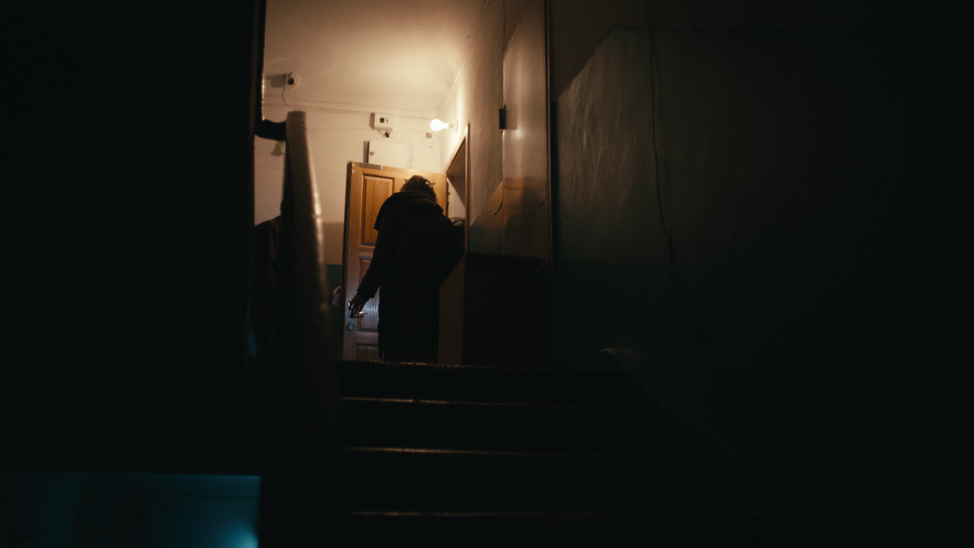 A024C006_220417YR keyframe