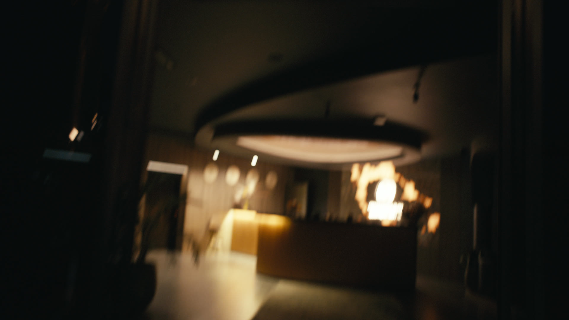 Keyframe: A025C013_2204171L