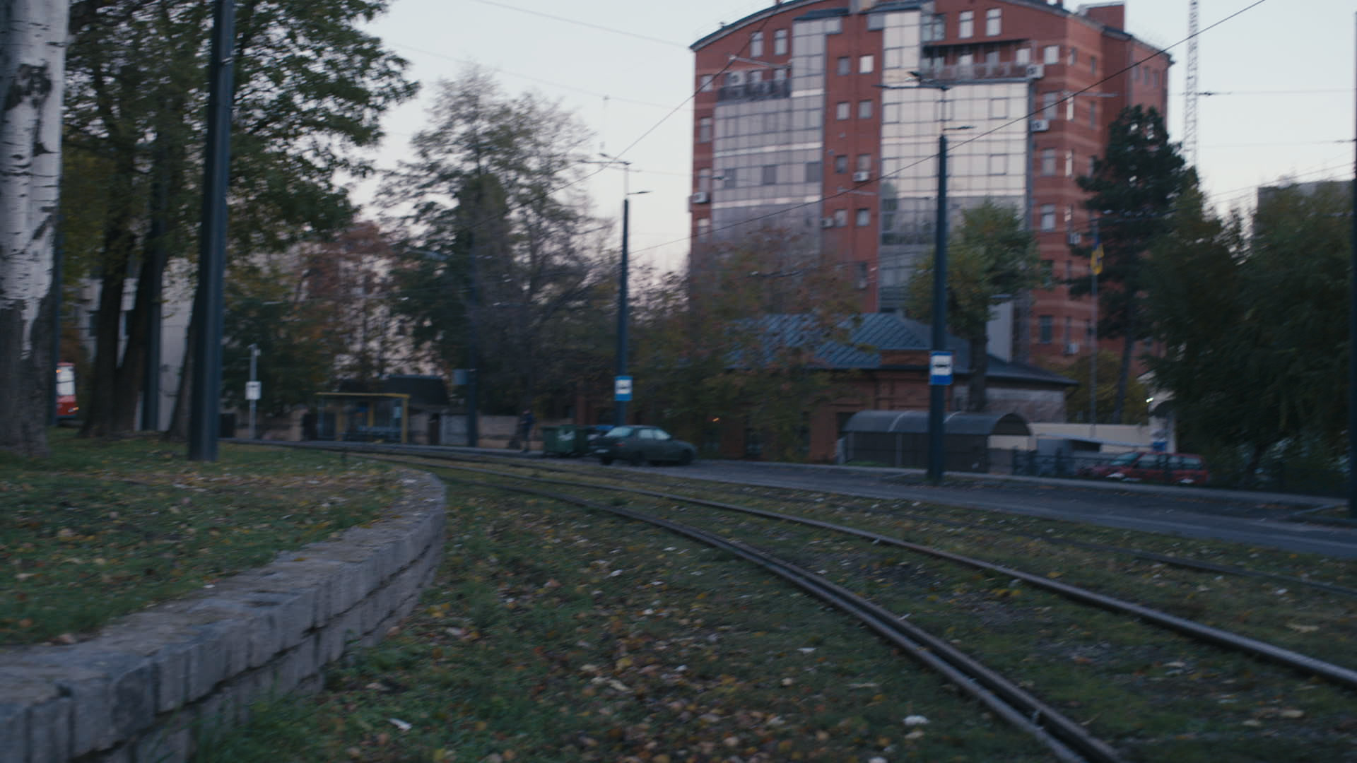 Keyframe: A026C012_220417D2