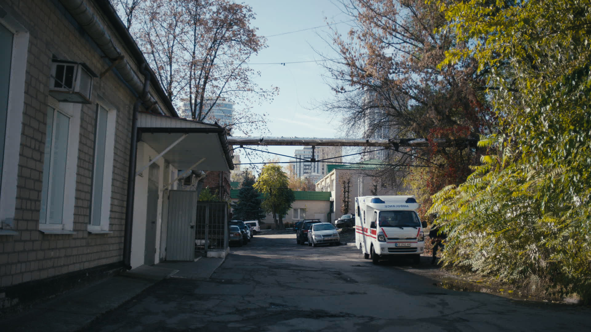 Keyframe: A026C043_220418UV