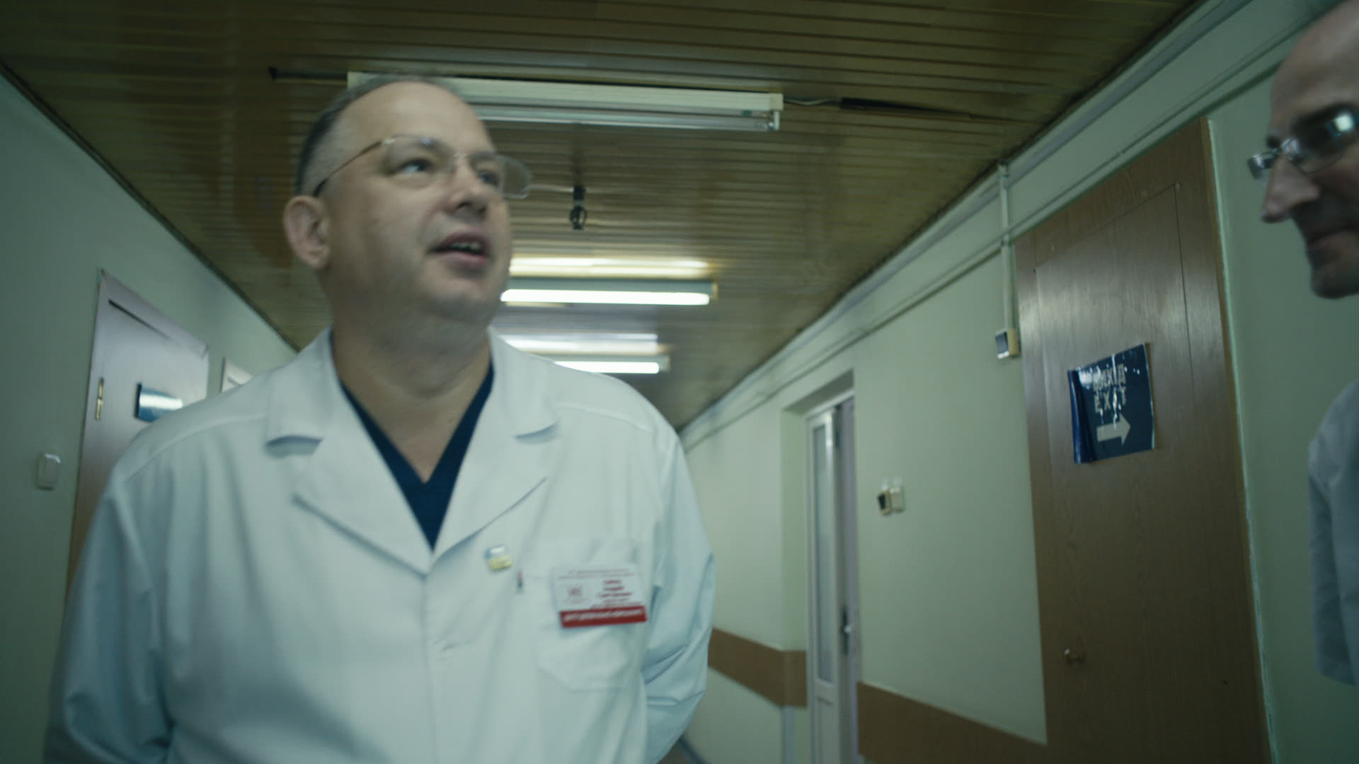 Keyframe: A026C057_220418B8