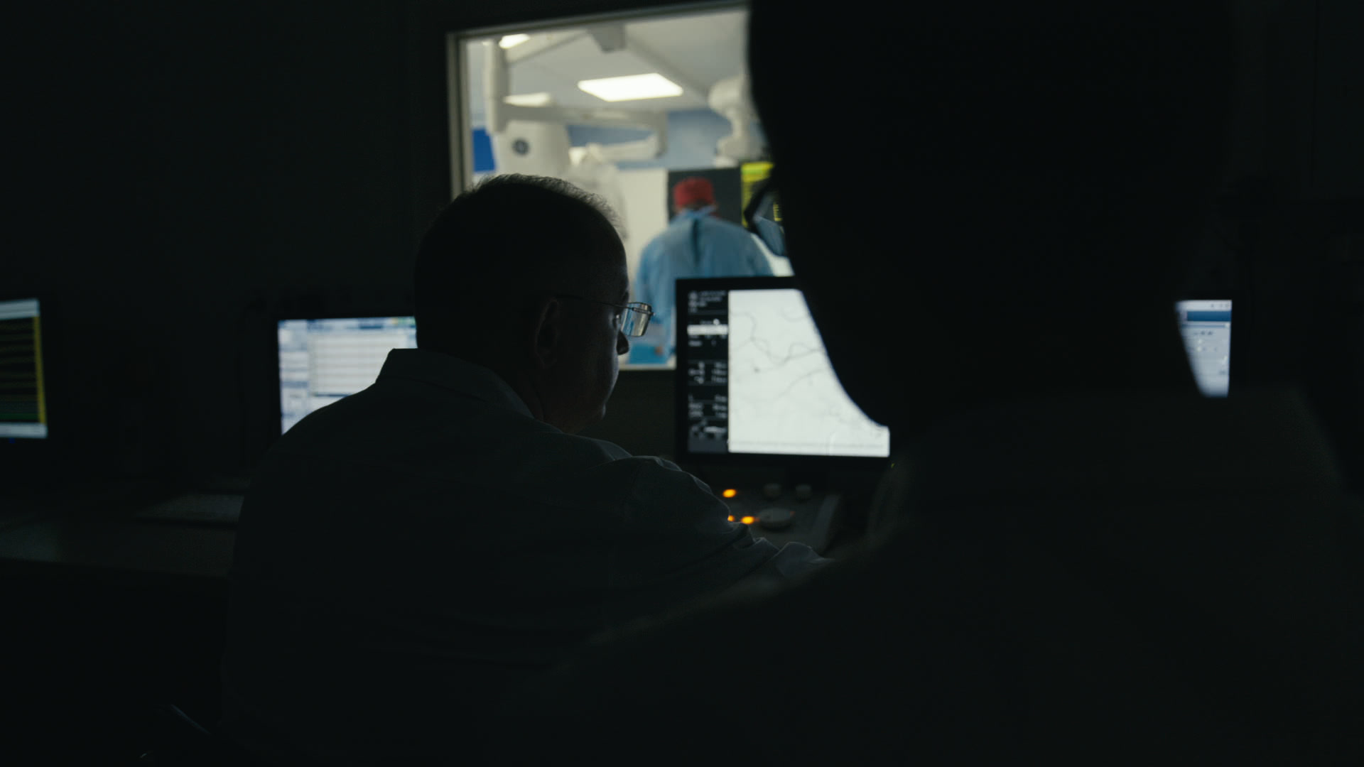 Keyframe: A026C063_220418XC