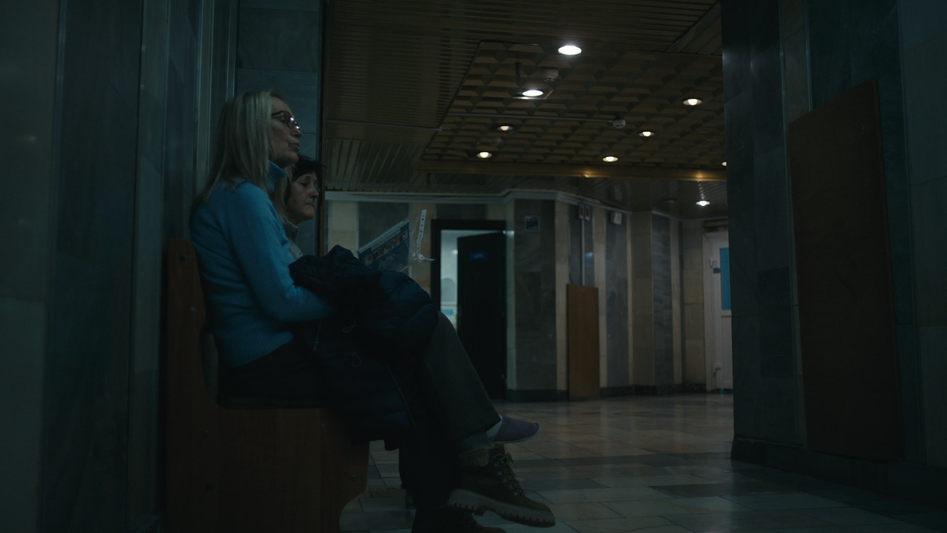 Keyframe: A030C003_220419YM