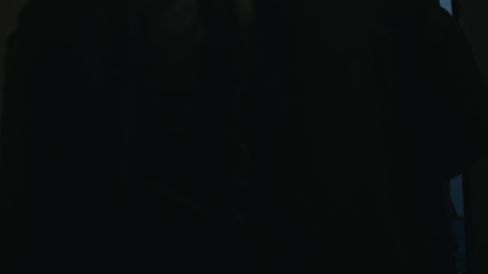 Keyframe: A032C017_220419PC