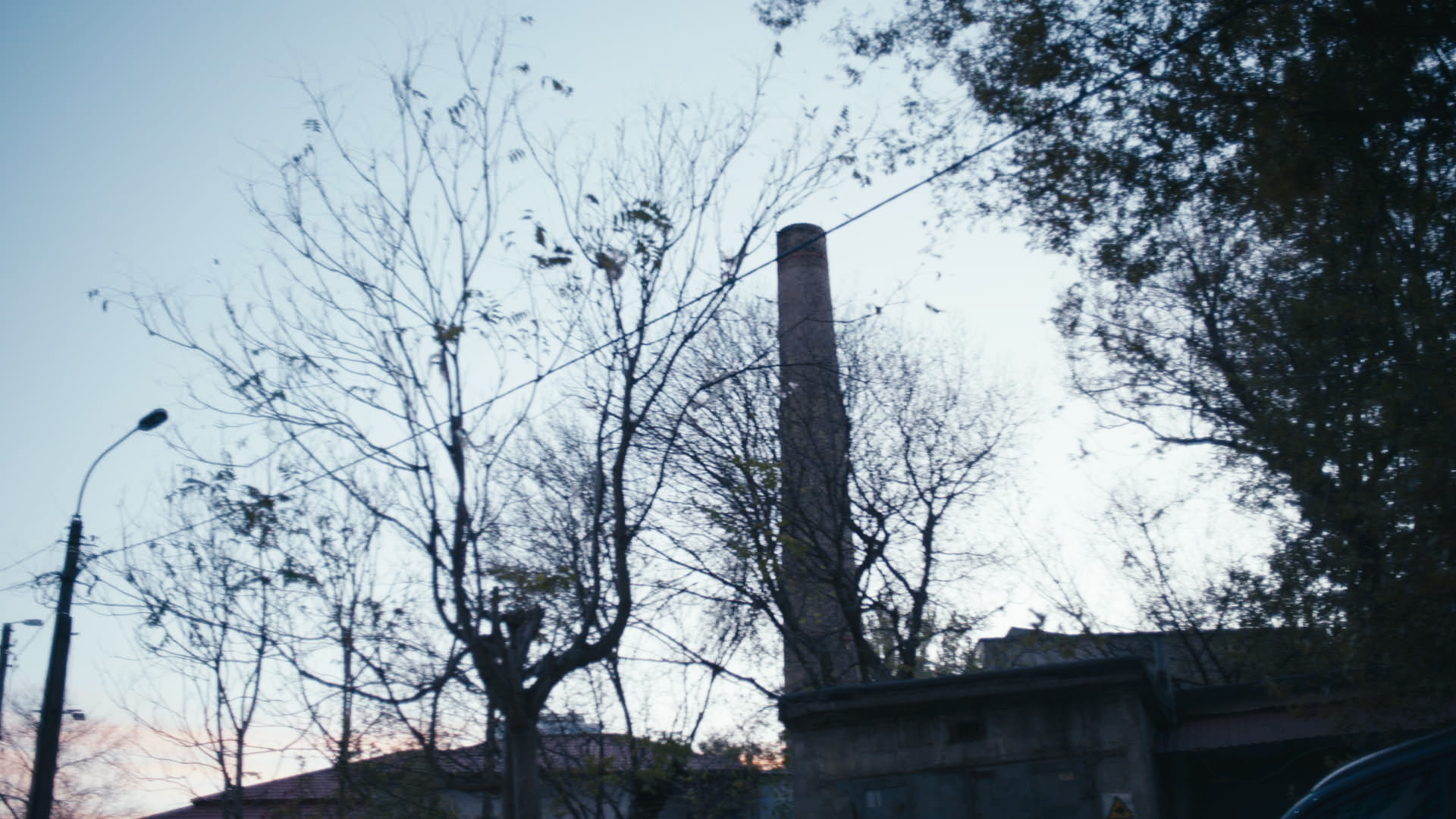 Keyframe: A032C025_220419WR