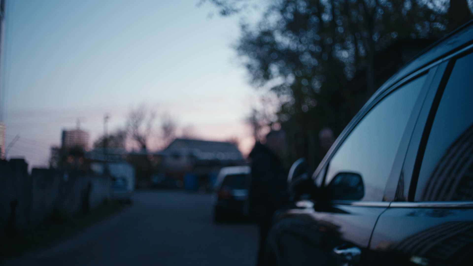 Keyframe: A032C032_220419IA