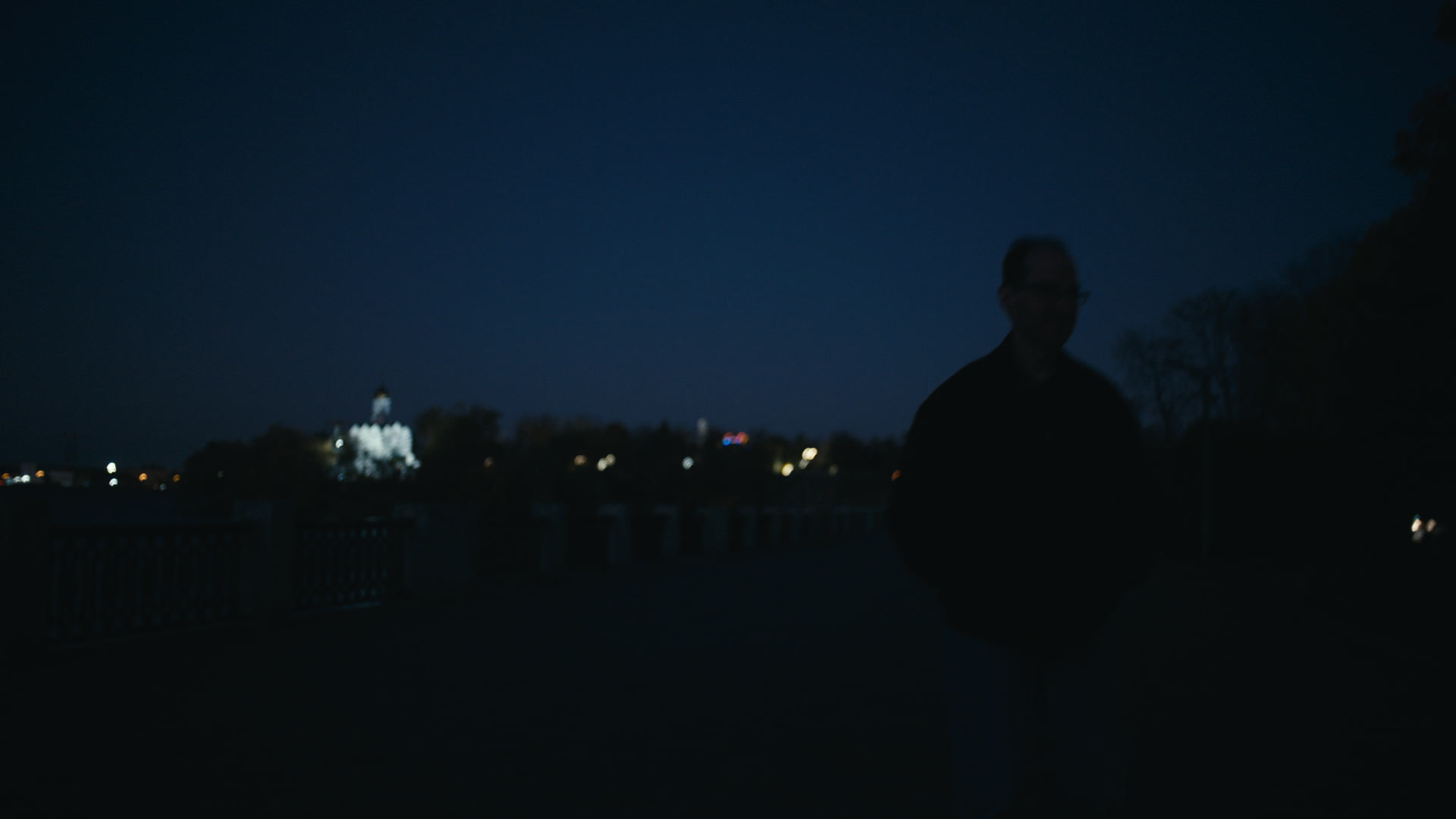 Keyframe: A032C047_220419SW