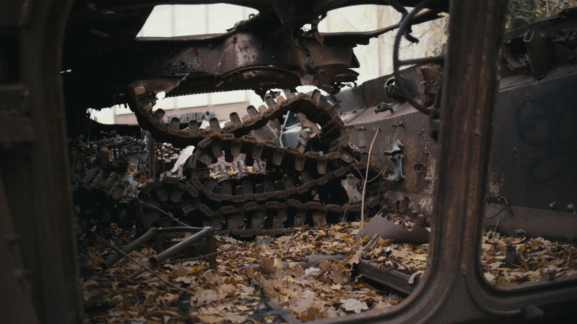 Keyframe: A036C029_220420GO