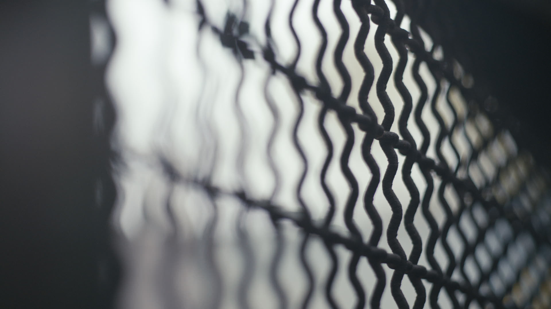 Keyframe: A036C052_2204205N