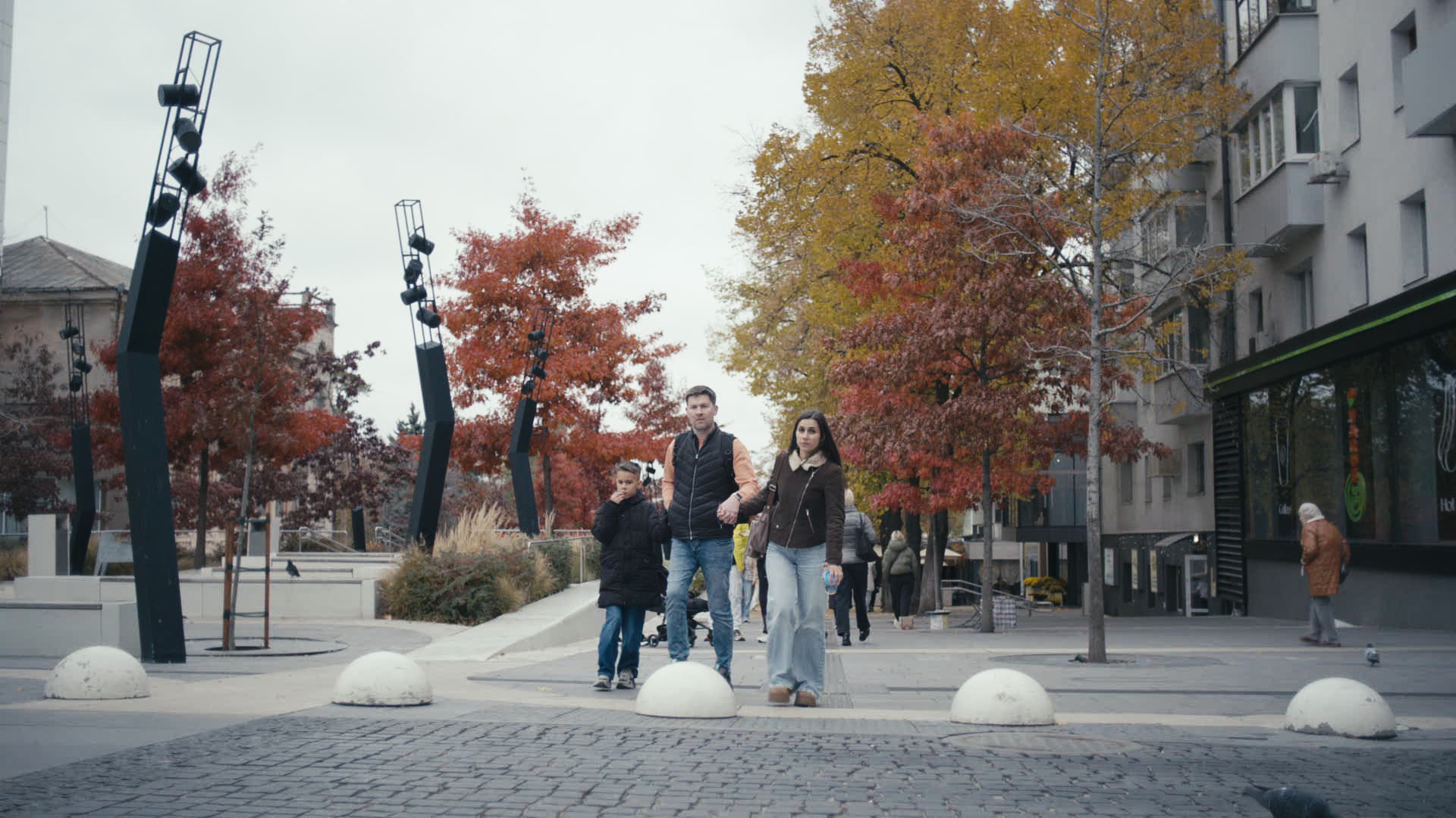 Keyframe: A036C114_220420DB