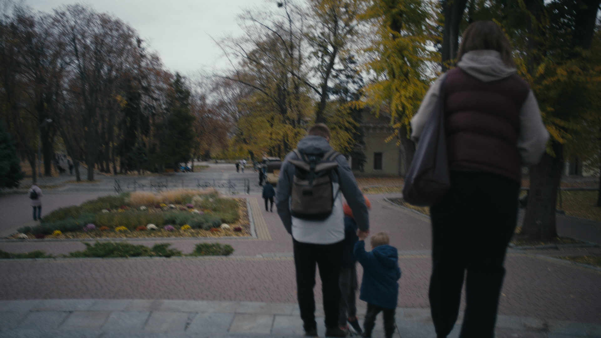 Keyframe: A036C127_220420K0