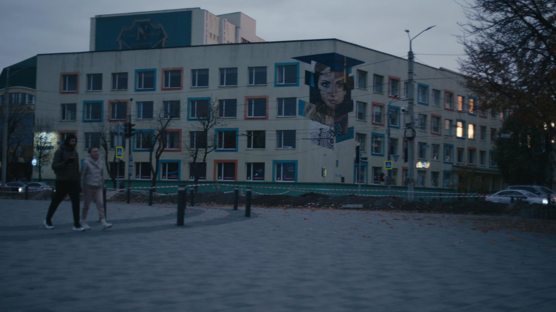 Keyframe: A037C071_22042064