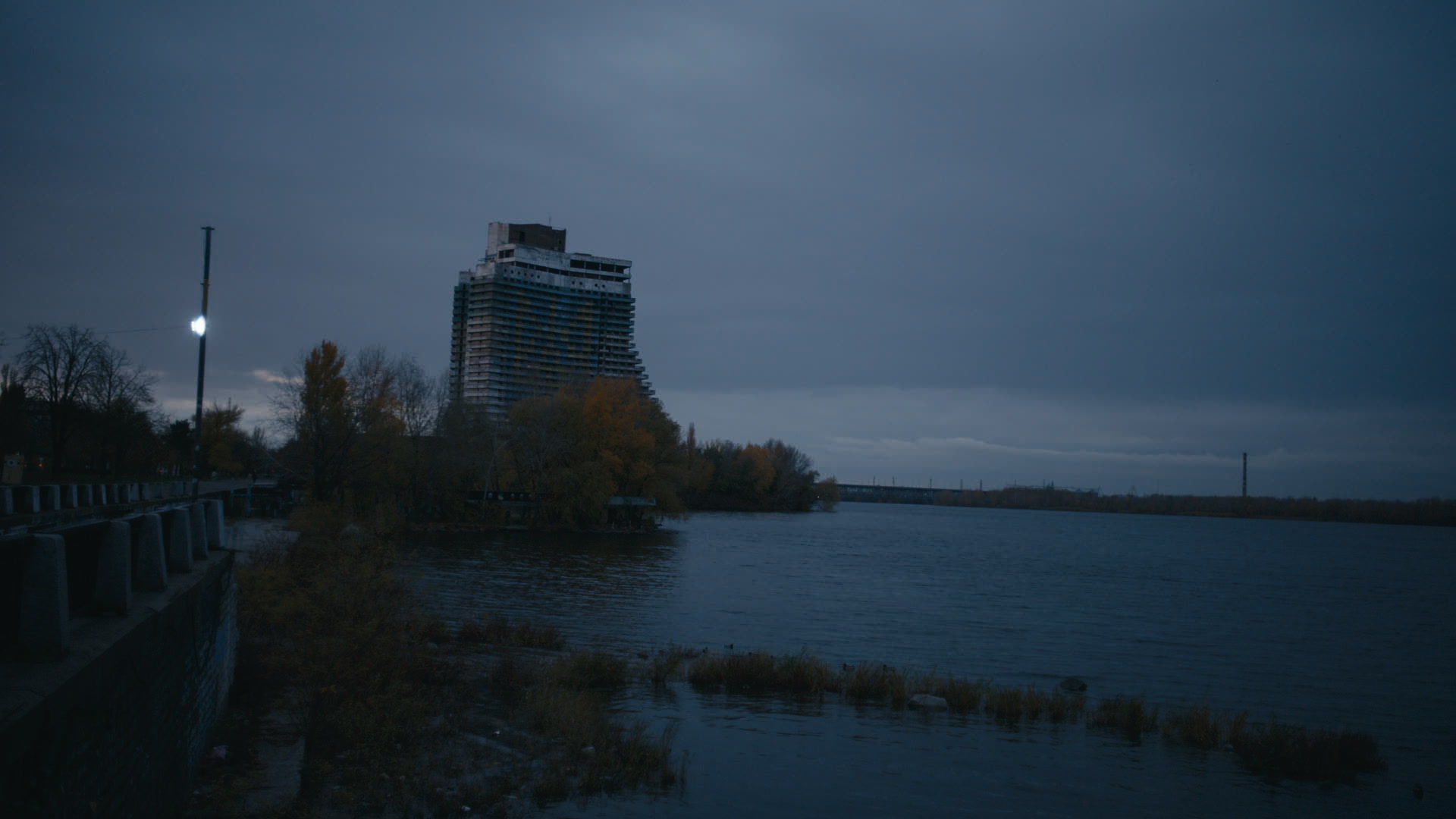 Keyframe: A037C080_220420Q0