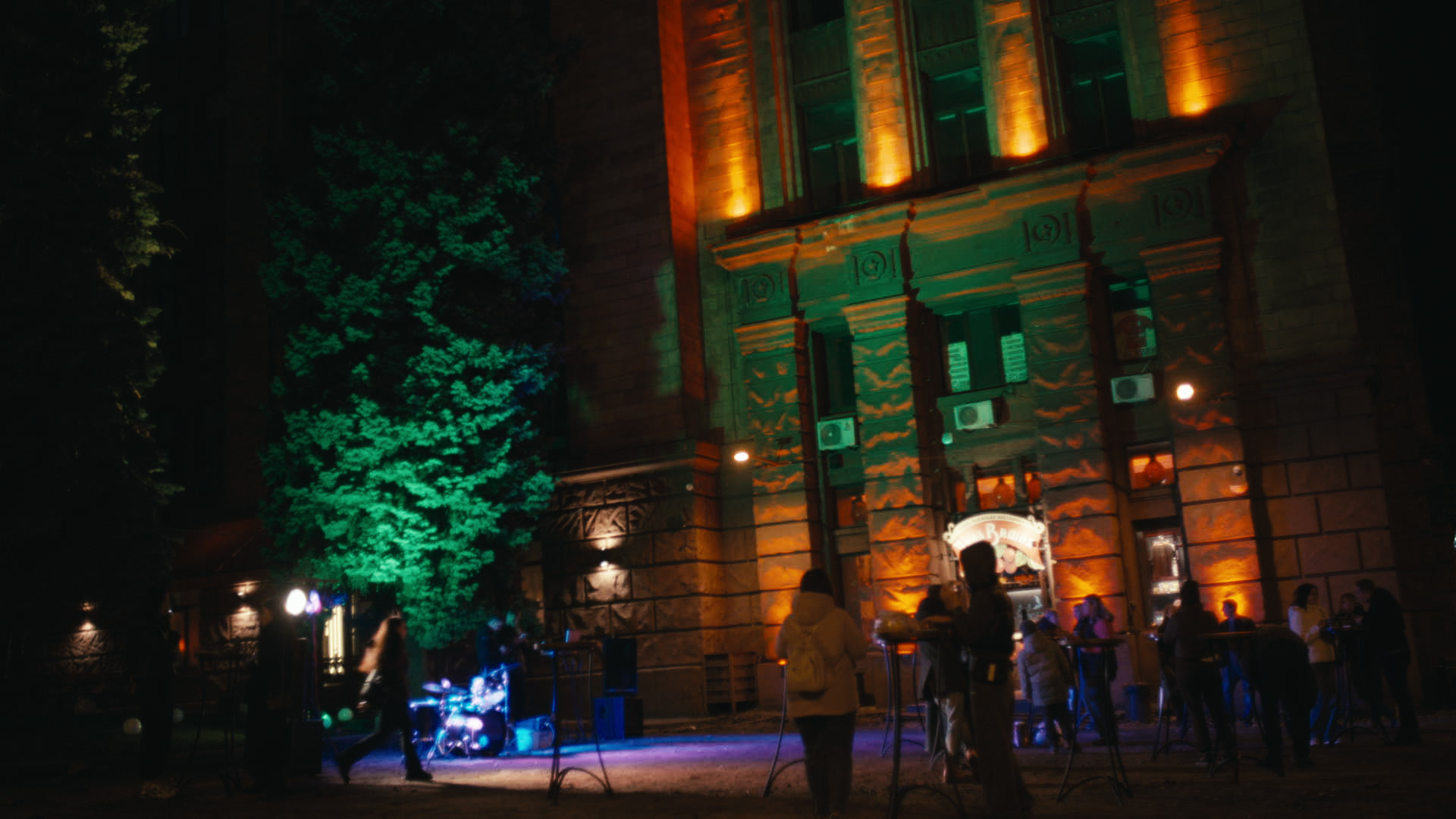 Keyframe: A038C001_220420V1