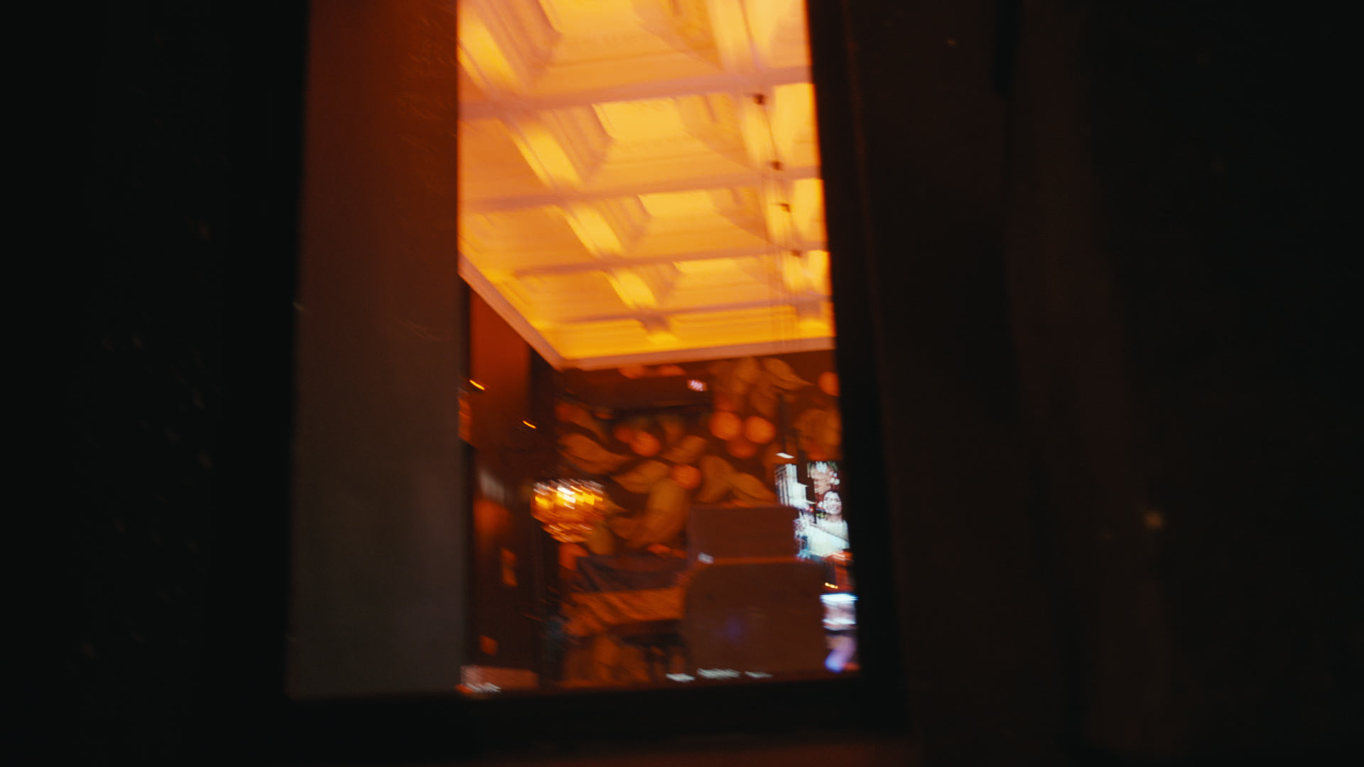 Keyframe: A038C003_220420T3