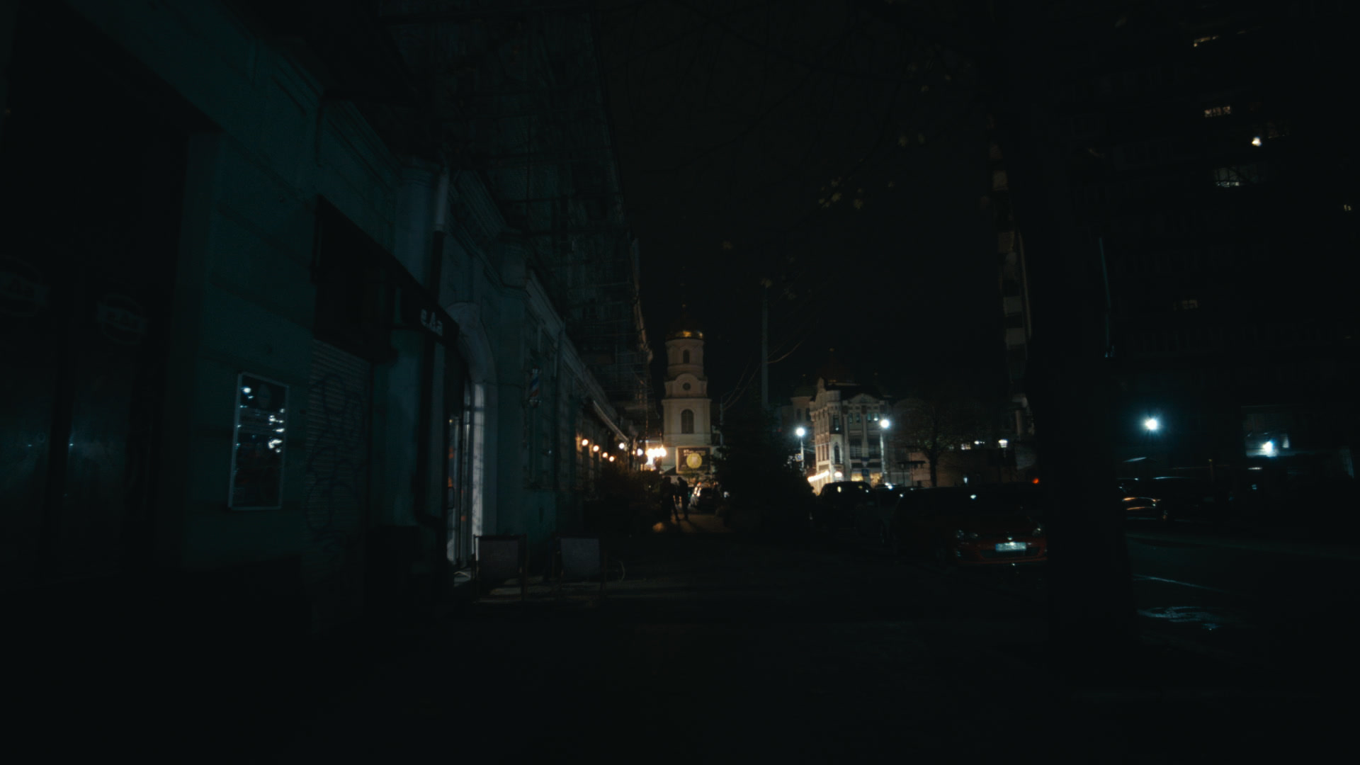 Keyframe: A038C021_220420EP