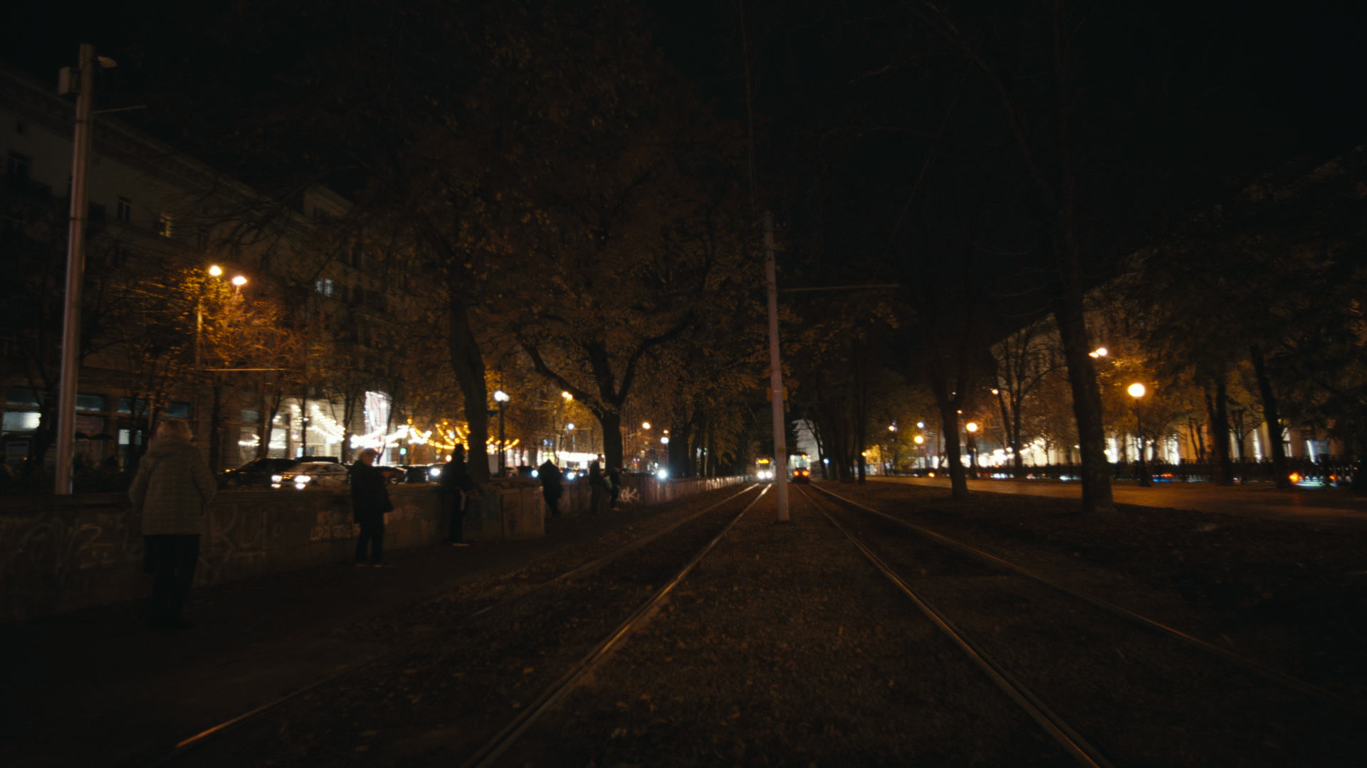 Keyframe: A038C022_220420SY