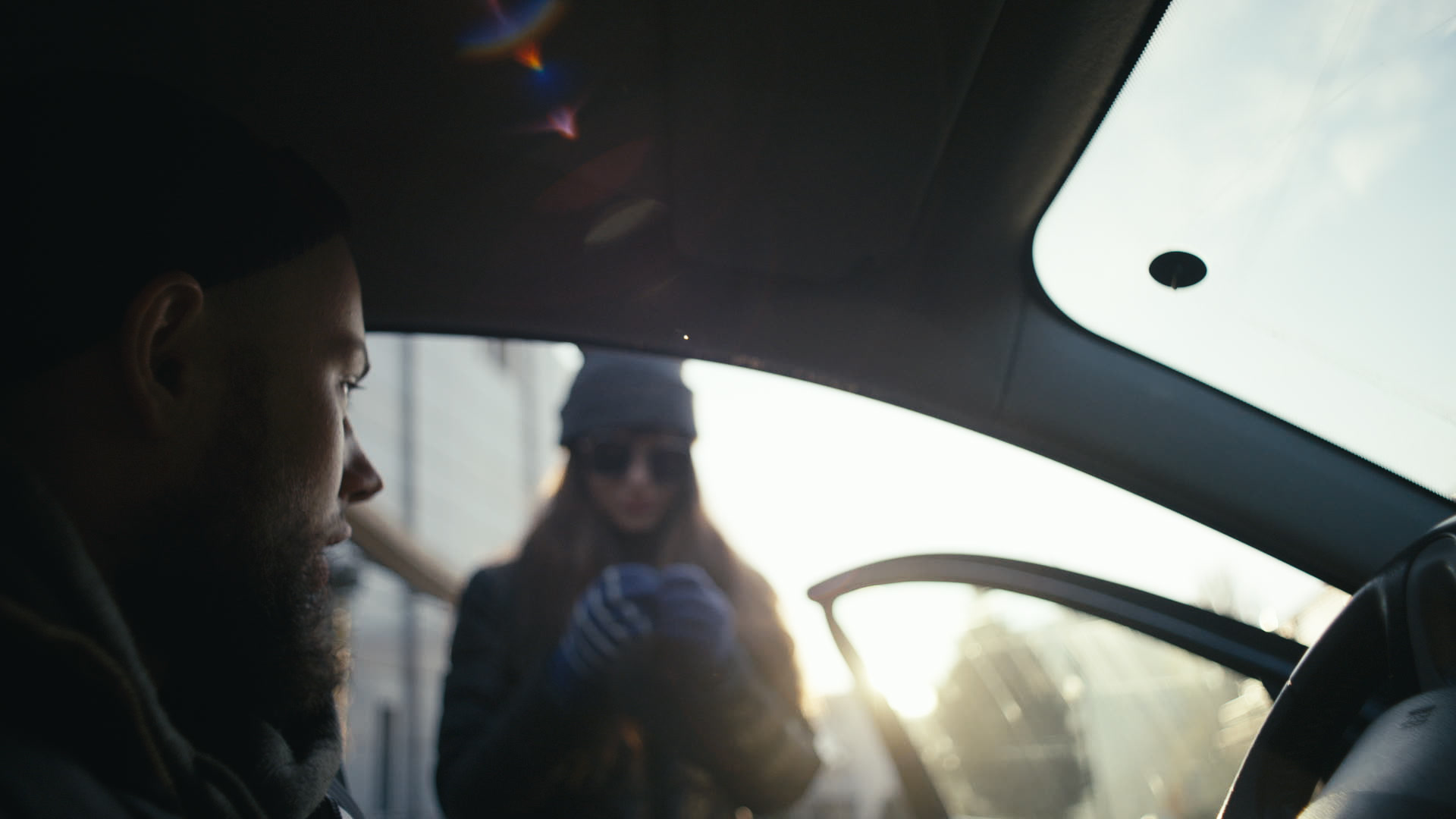 Keyframe: A039C001_220420TN