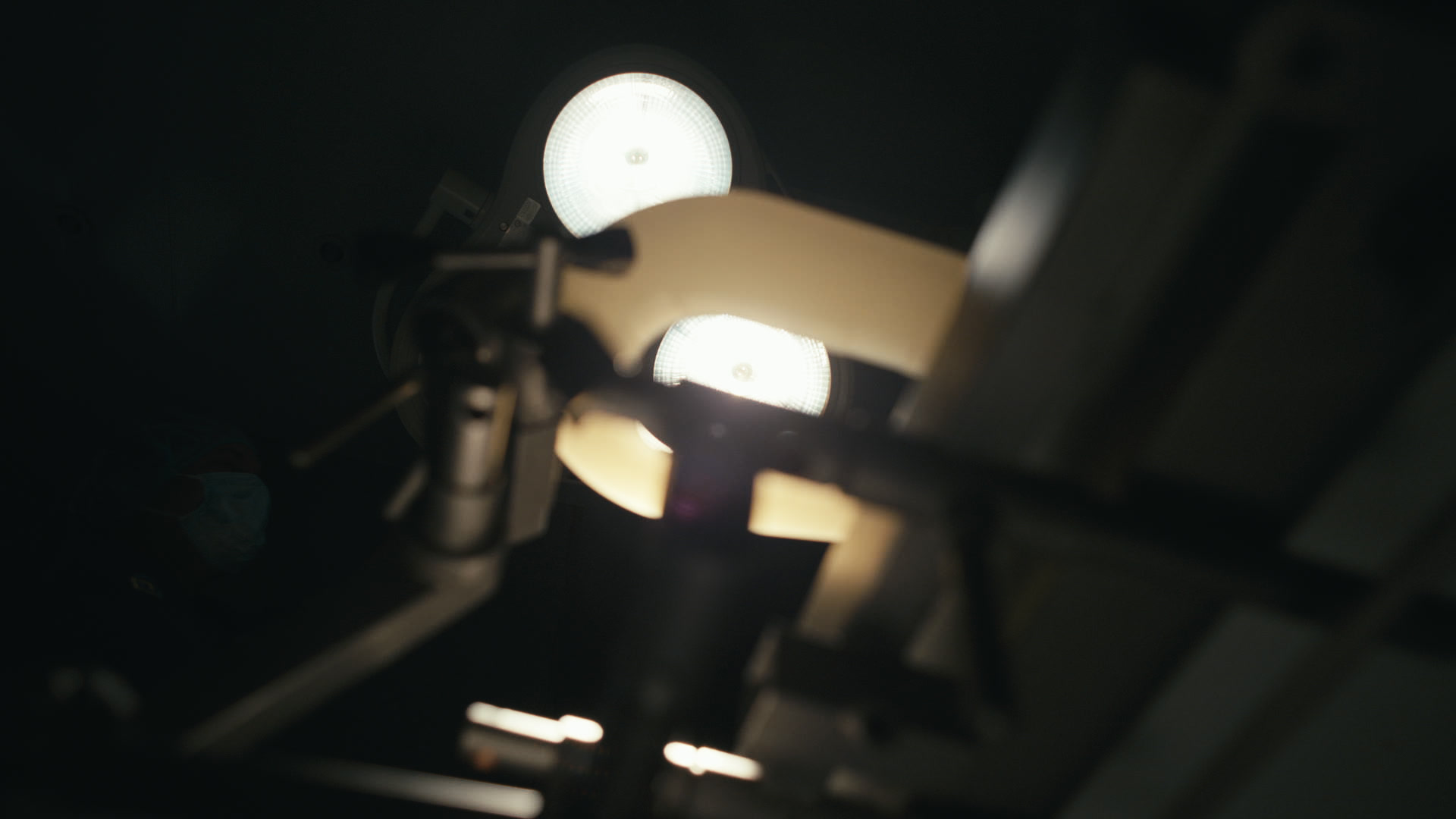 Keyframe: A039C031_220421C5