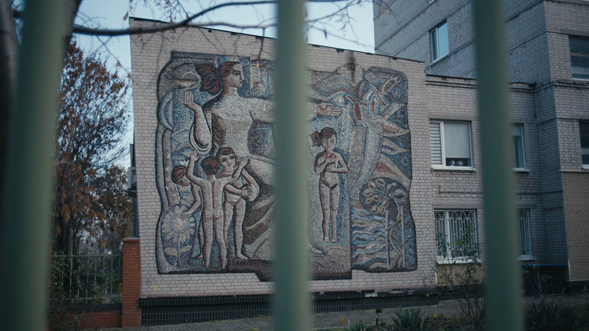 Keyframe: A040C015_220421QR