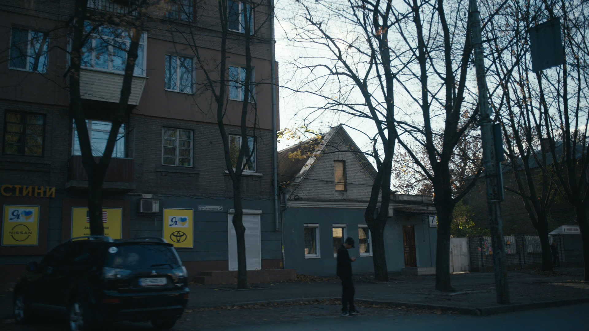 Keyframe: A040C036_220421ES